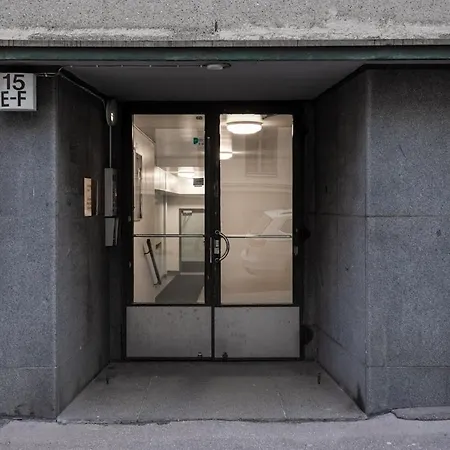 Scandinavian Attic In The Center Apartment Helsinki